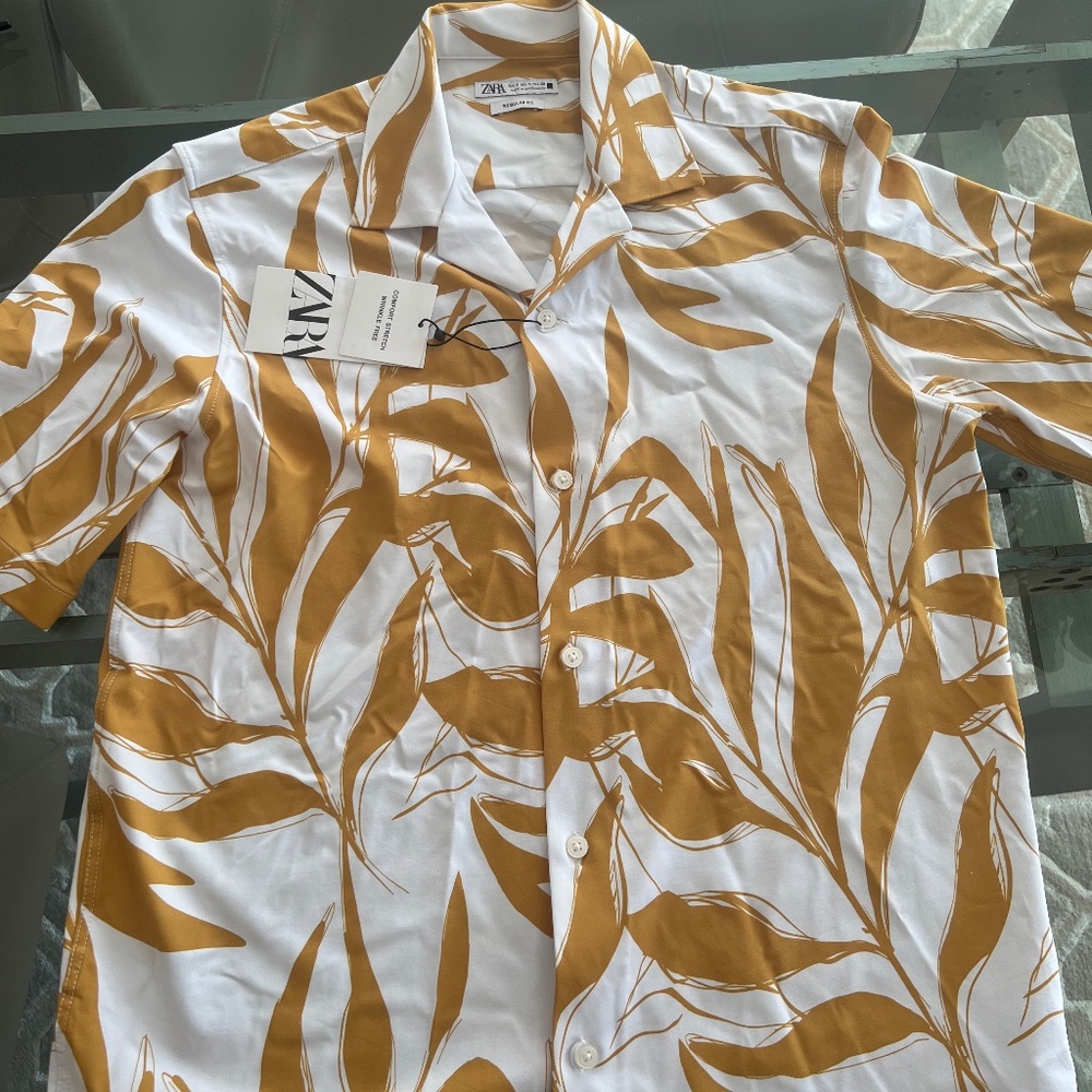 Zara NWT size small camp collar shirt
